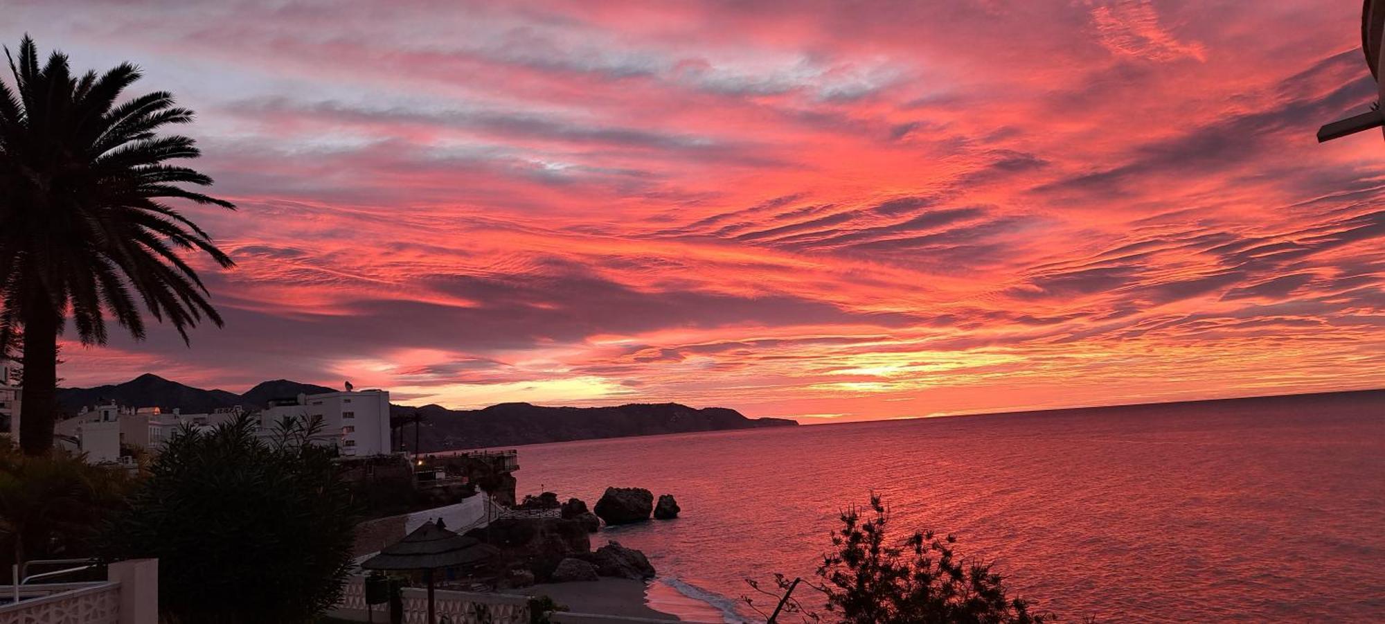 Acapulco Playa Beautiful Seaview Lägenhet Nerja Exteriör bild